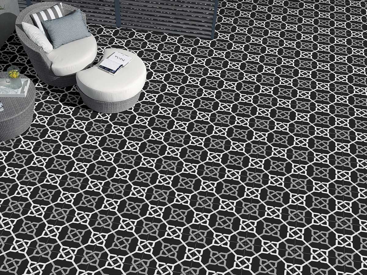 Geometric Scroll Black