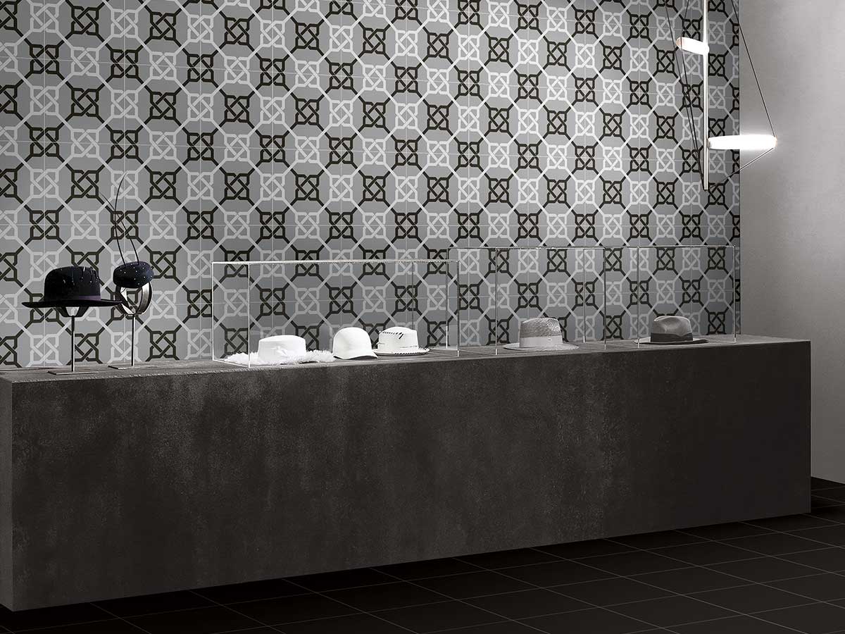 Geometric Scroll Grey